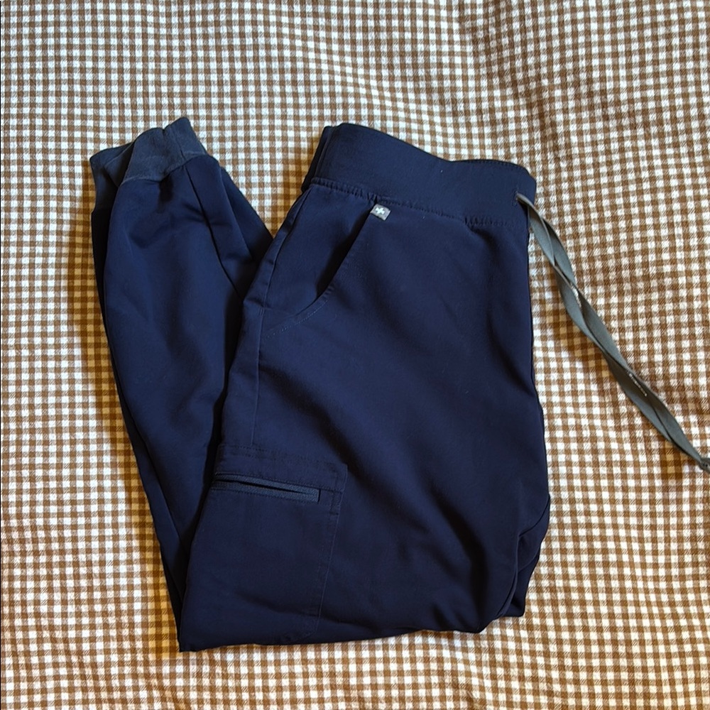 Figs Zamora jogger scrub pants, navy